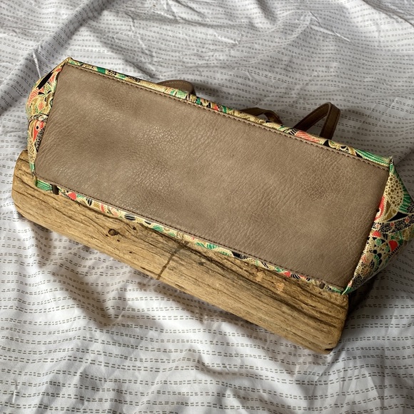 Sakroots - Picture 5 of 6